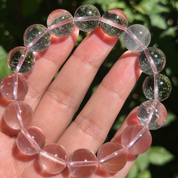 13.5mm high clarity Madagascar rose quartz bracelet - Picture 2 of 11